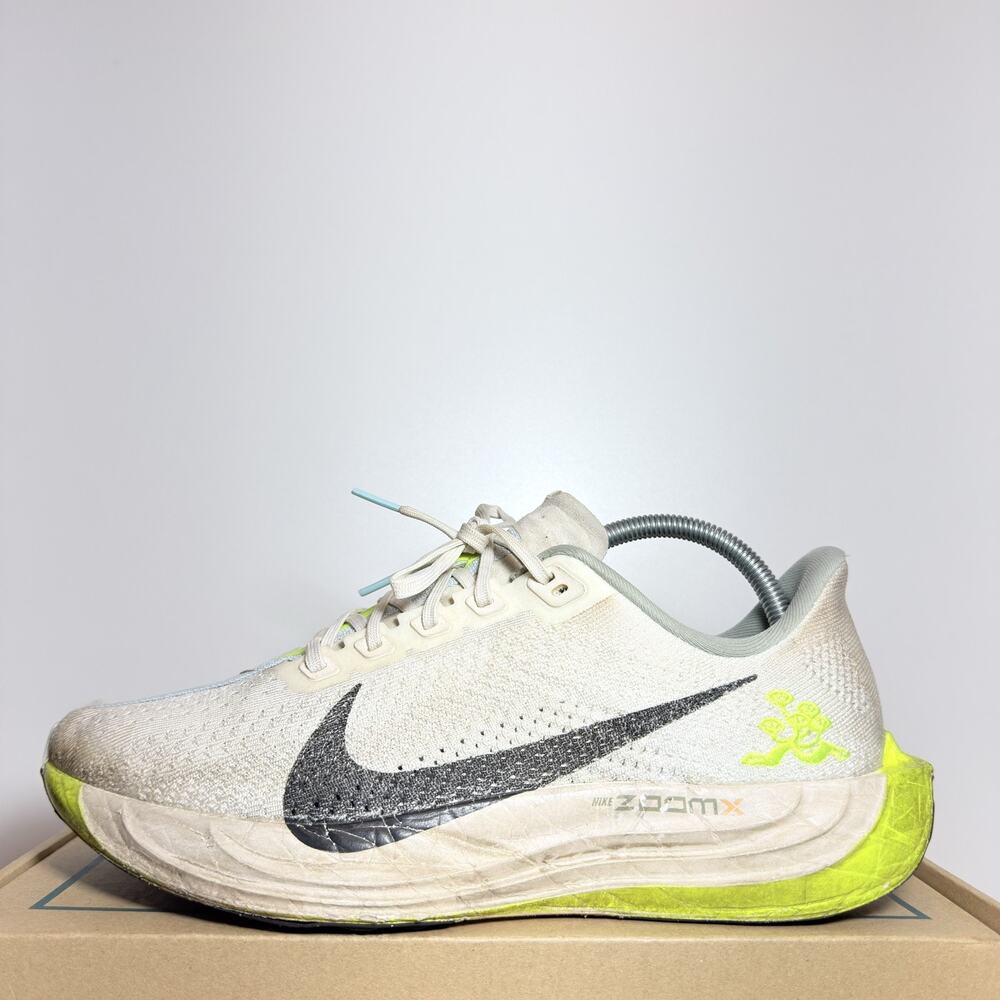 Nike Pegasus Plus Wherever Whenever Men's Size 9 Sail Volt Running Shoes Sneaker